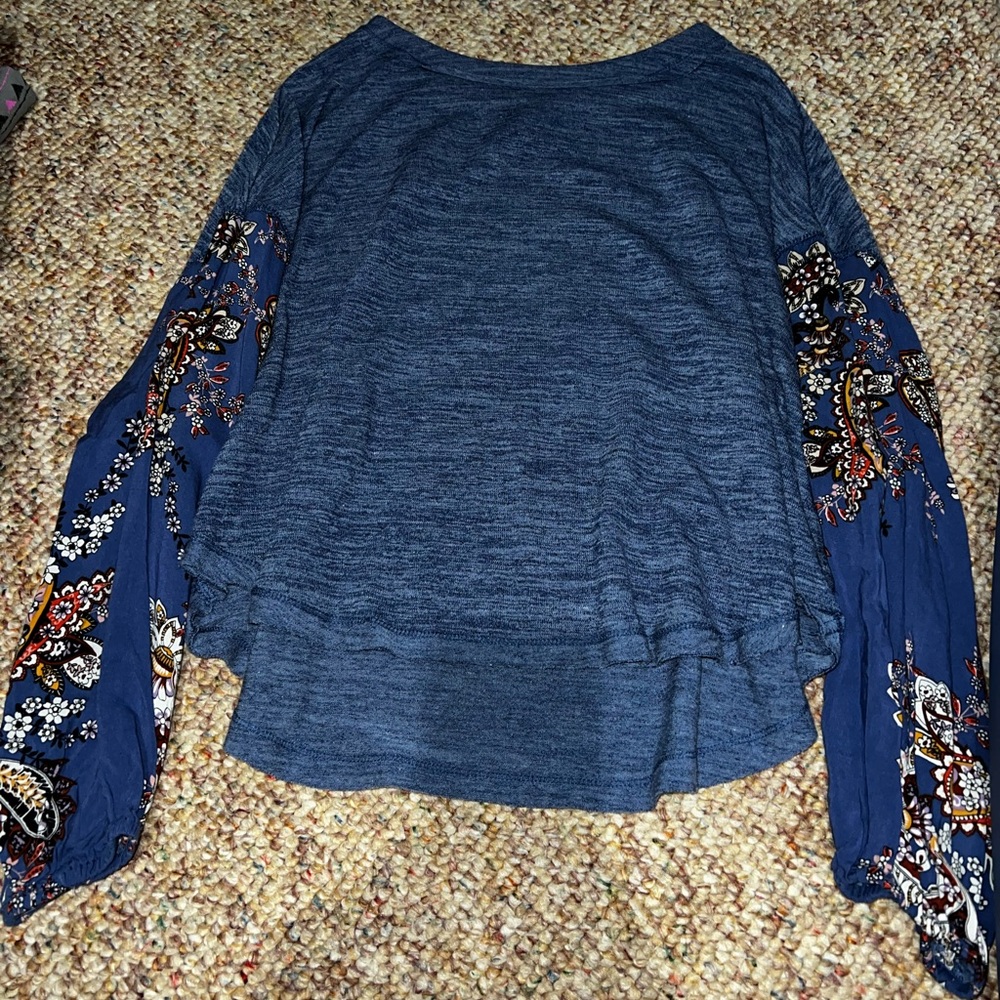 Wonderly kids blue long sleeve shirt with floral sleeves size XL extra large